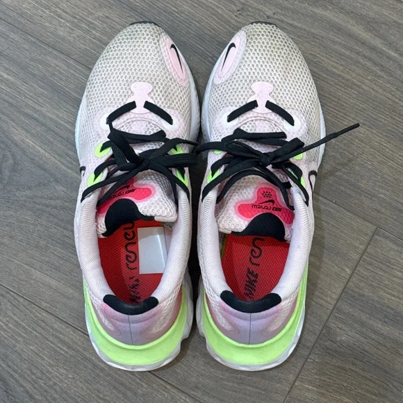 Nike Renew Running Shoes Sneakers for Women Size US 6.5 Pink Foam - Picture 7 of 17